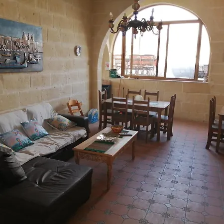 Tal-Kaptan Farmhouse Boutique Hotel * Victoria