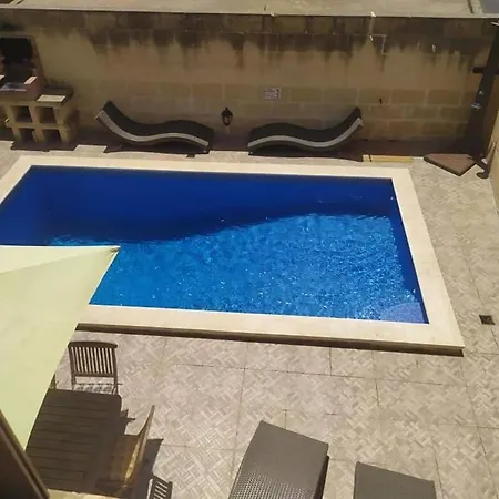 Tal-Kaptan Farmhouse Boutique Hotel *